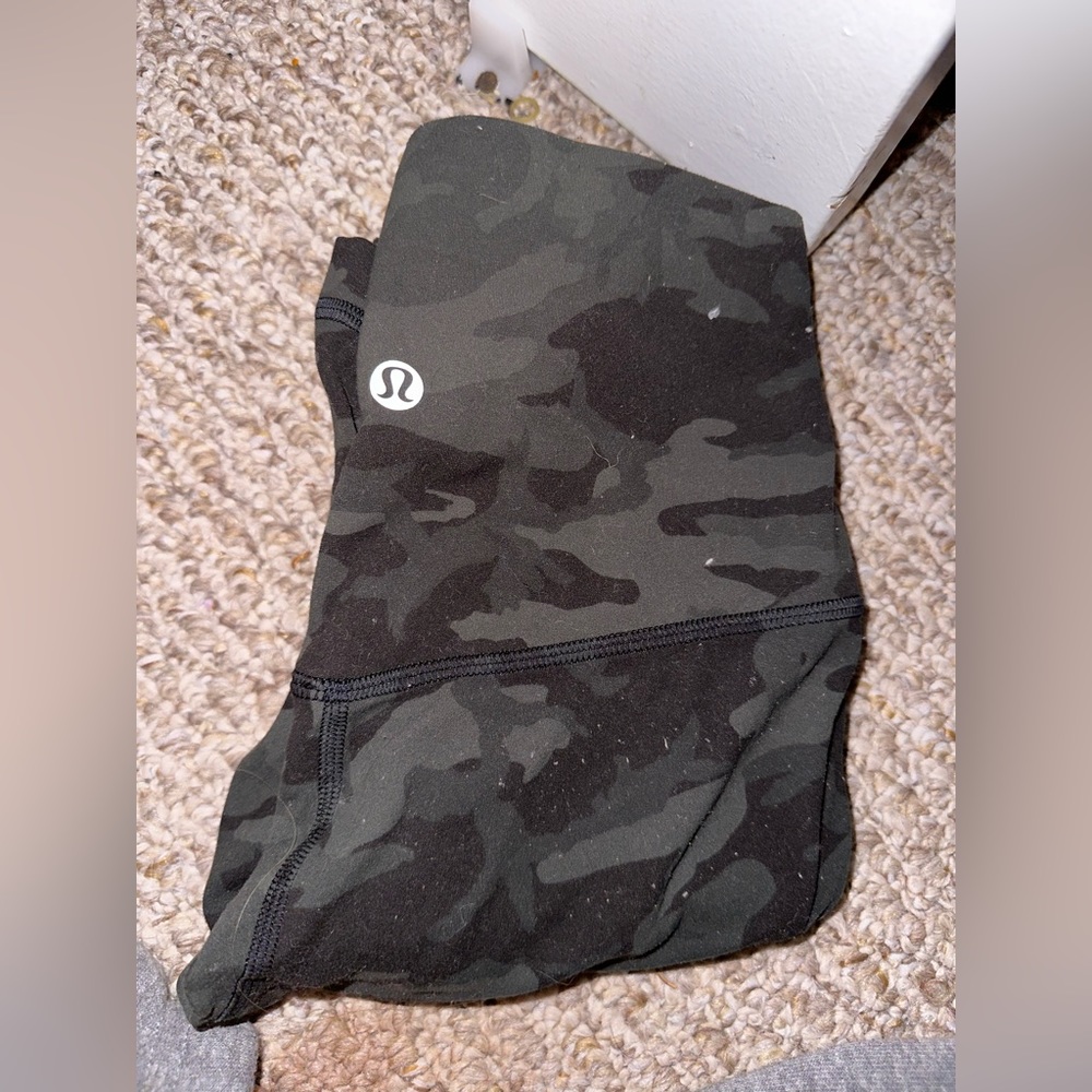 camo lulu leggings
